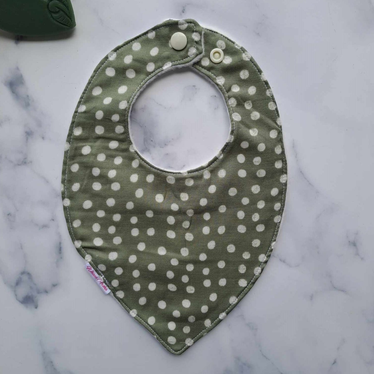 Green Spot - Teardrop Bib