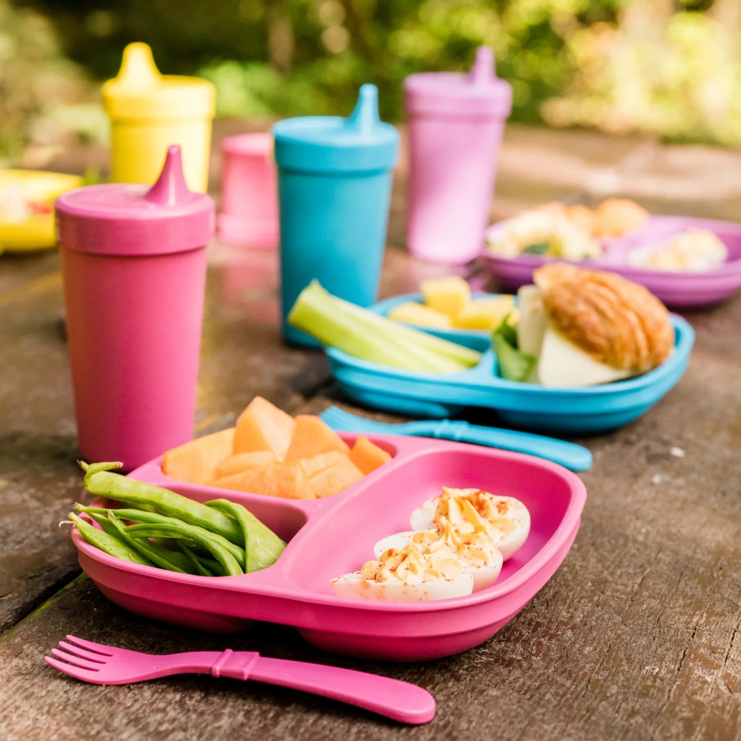 Re-Play Divided Plate - Bright Pink