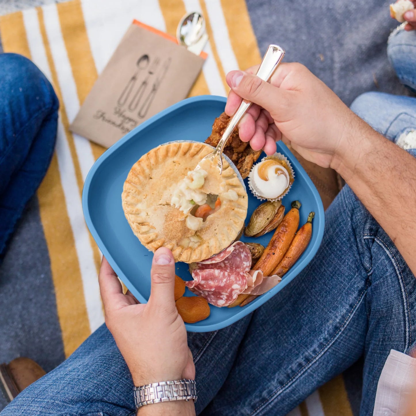 Re-Play Large Flat Plate - Denim