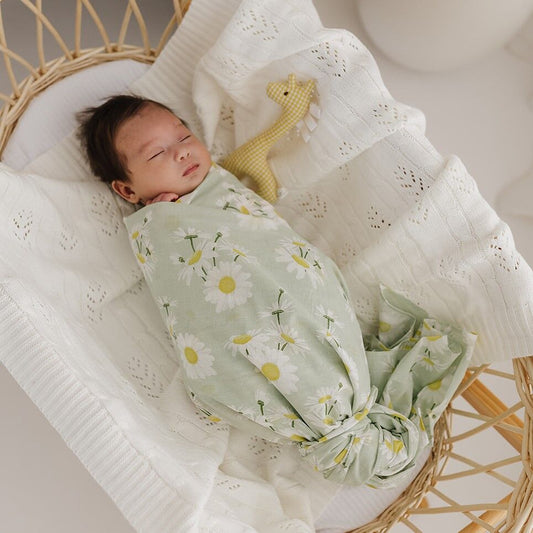 Daisy Muslin Wrap & Sage Pram Clip Set