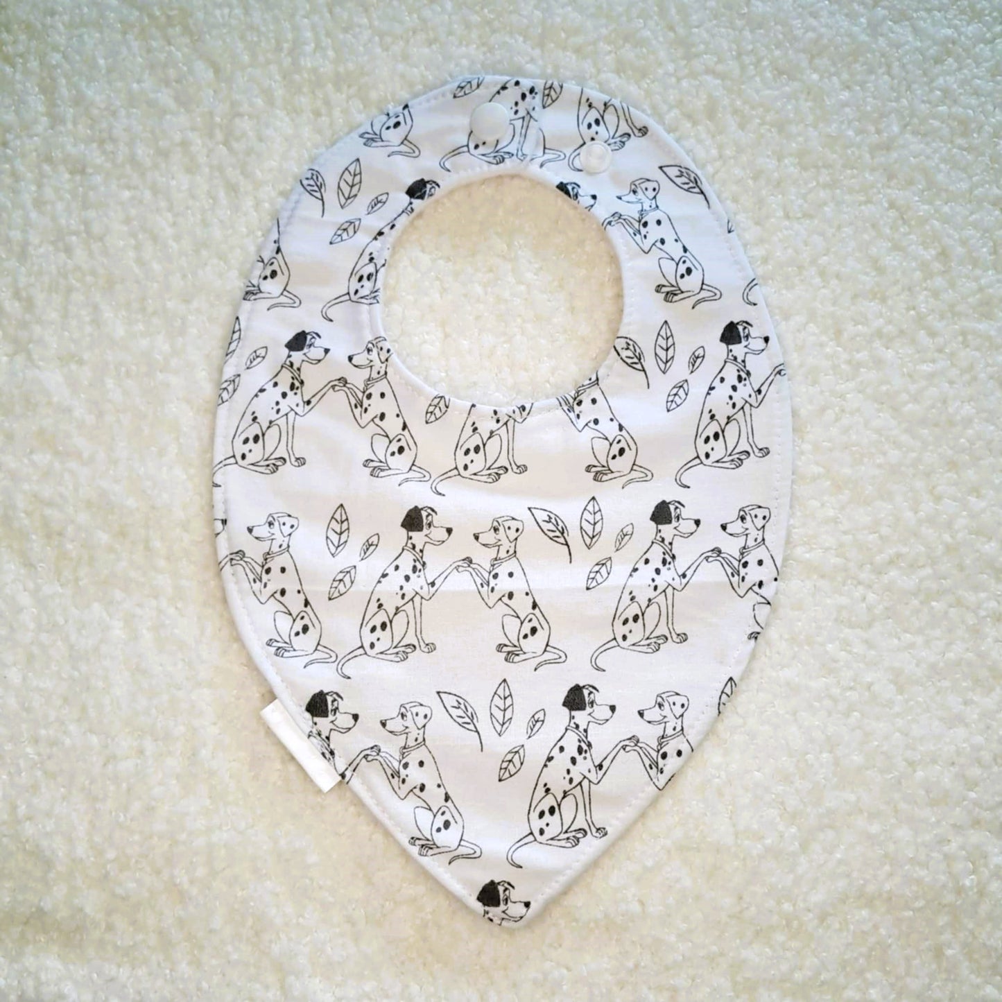 101 Dalmatians - Teardrop Bib