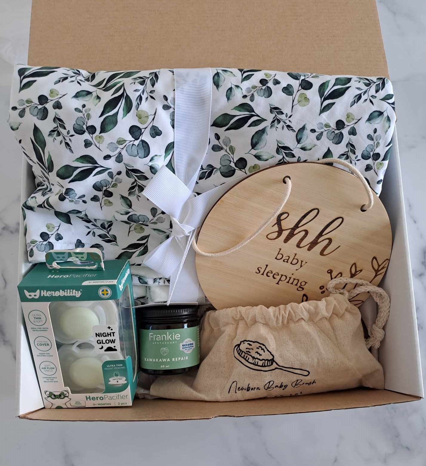 Gift Box - Leaves