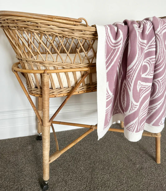 Knitted Pēpi Blanket- Mauve