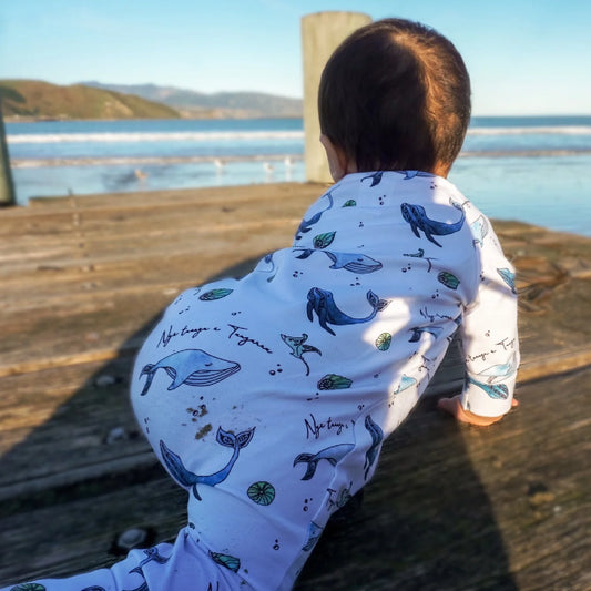 Ngā taonga o Tangaroa - Onesie