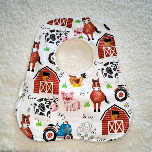 On the Farm - Round Bib