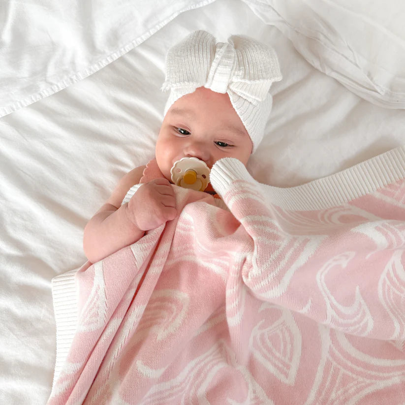 Knitted Pēpi Blanket- Pink