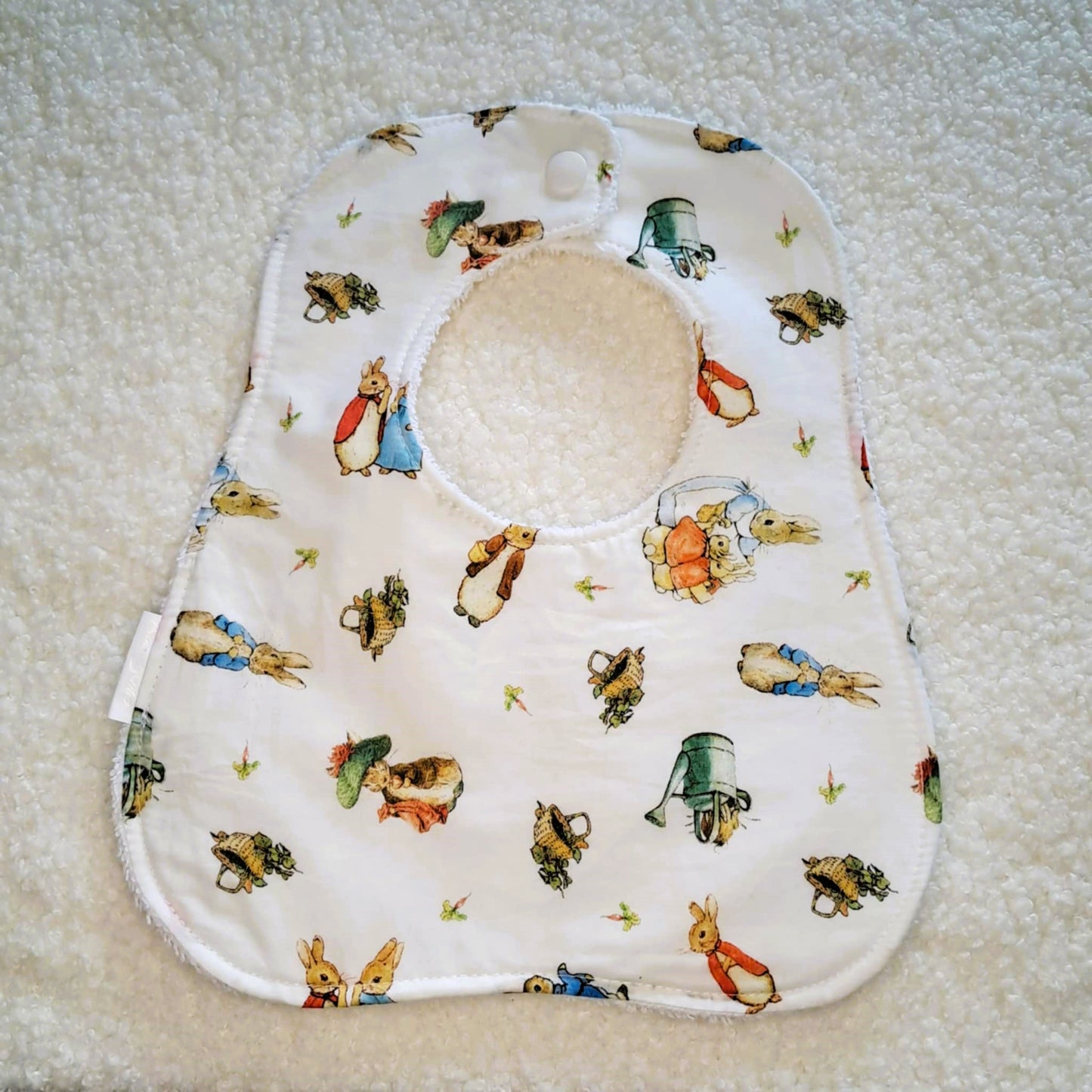 Peter Rabbit - Round Bib
