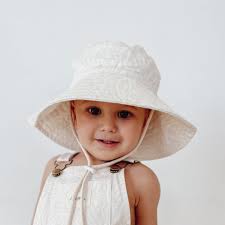 The Wolf Pōtae (hat)