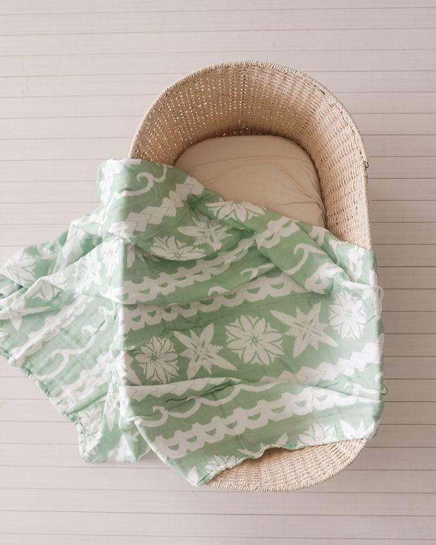 Tiaki Layered Muslin Blanket (Cook Island) - Olive