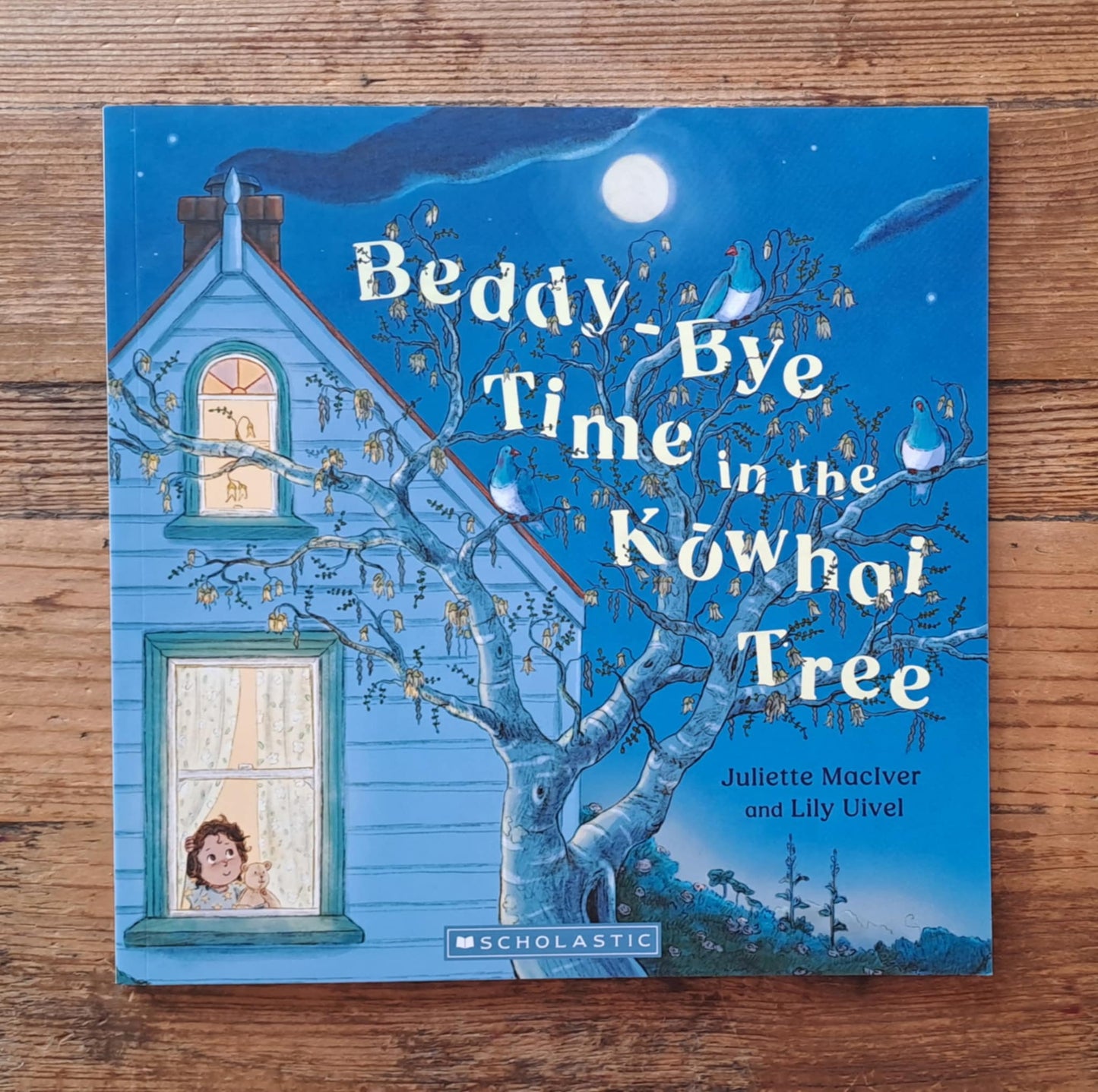 Beddy-Bye Time in the Kowhai Tree