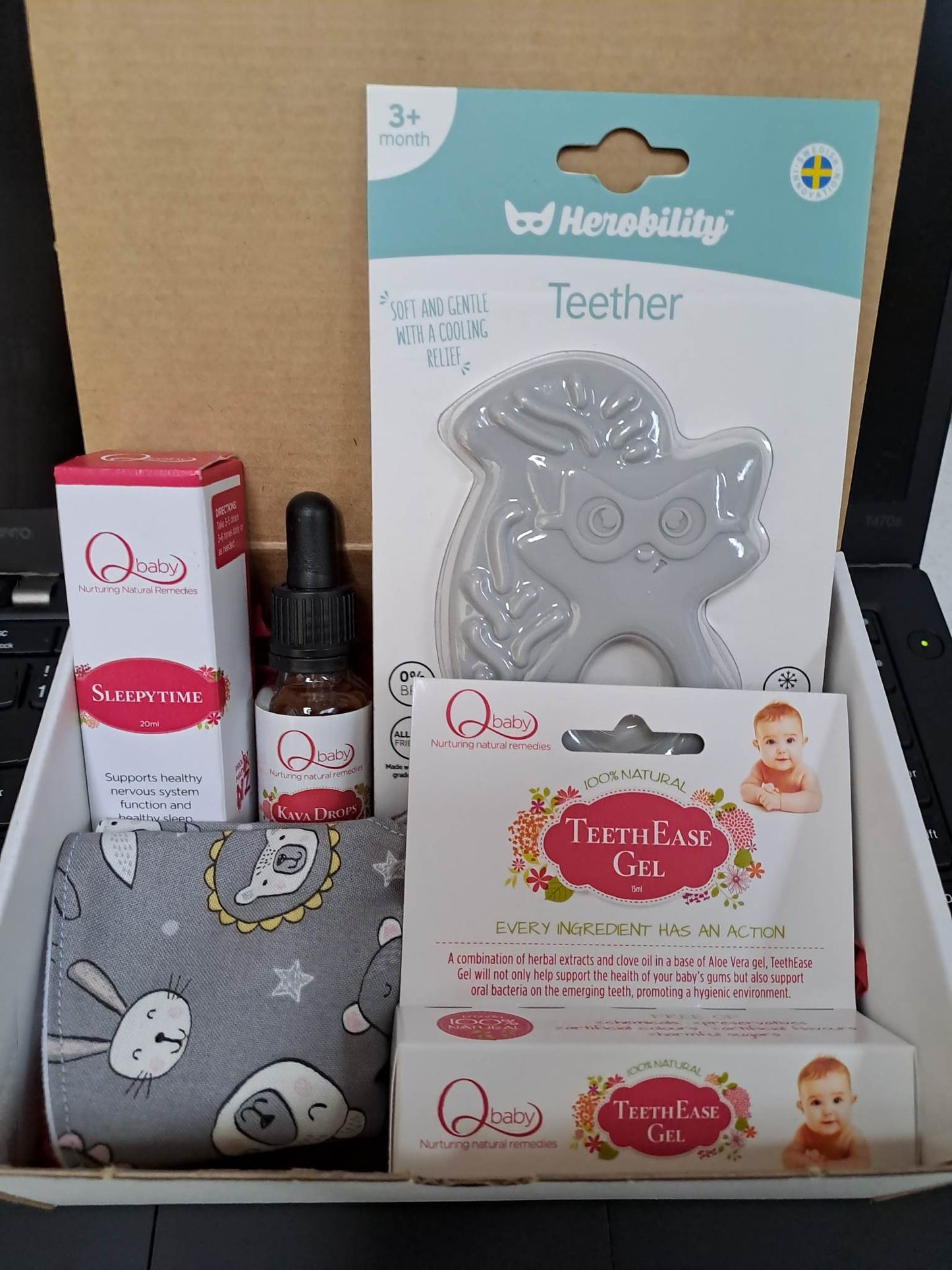 Outside Teething gift box