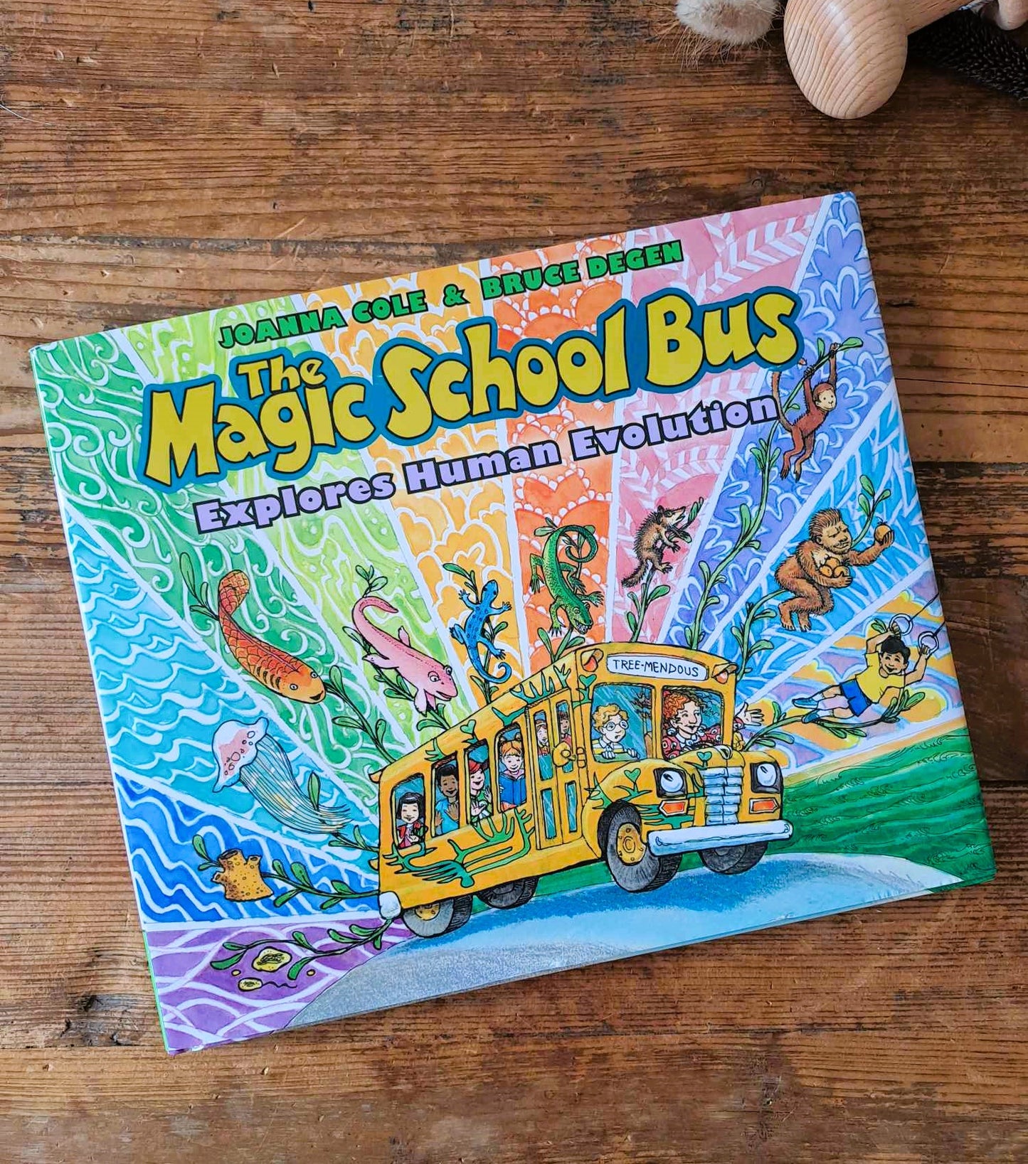 The Magic School Bus Explores Human Evolution