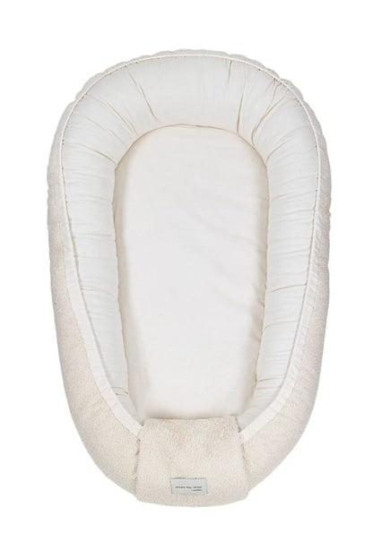 OLIVIER Baby Nest Bed - Teddy fleece