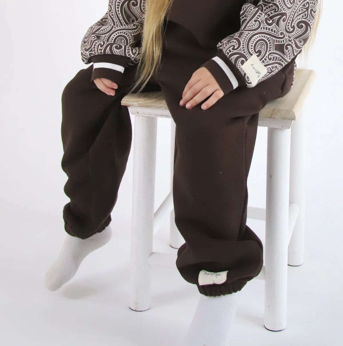 The Wolf Pullover Track set - Chocolate Brown