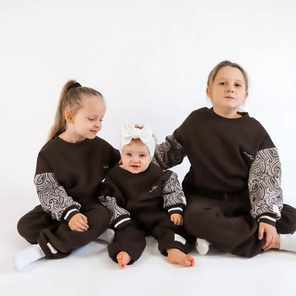 The Wolf Pullover Track set - Chocolate Brown