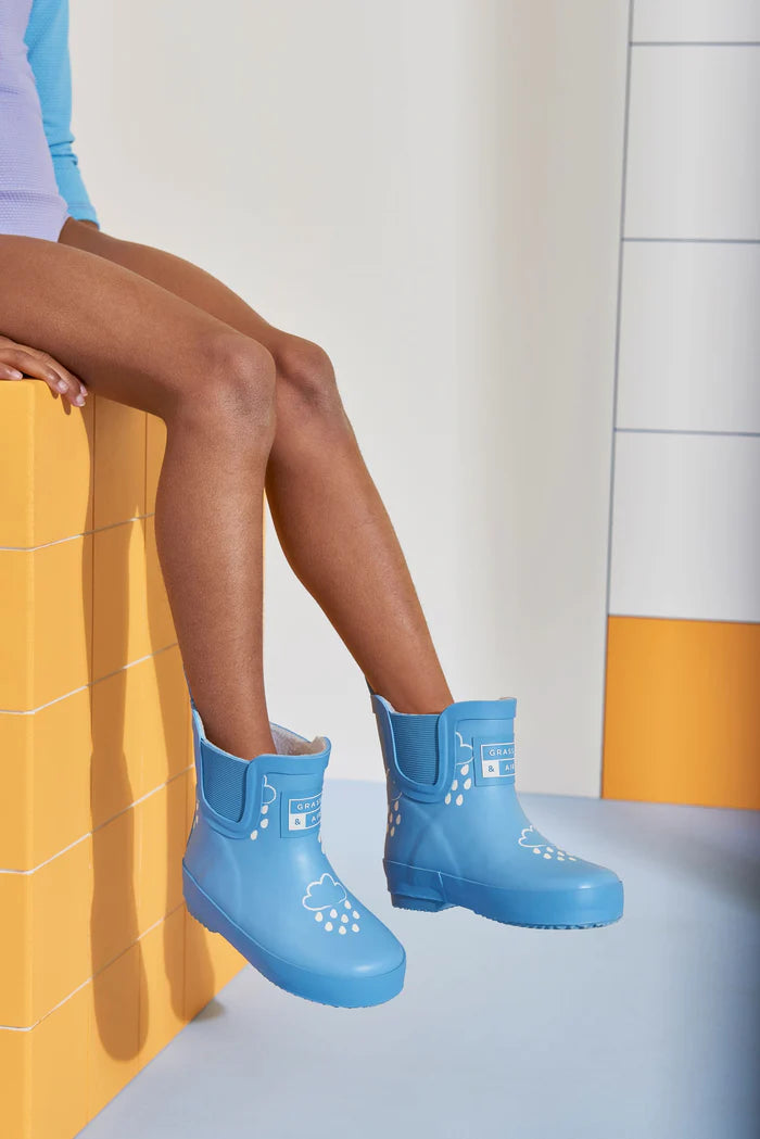 Cornflower Blue Short Colour-Changing Kids Gumboots