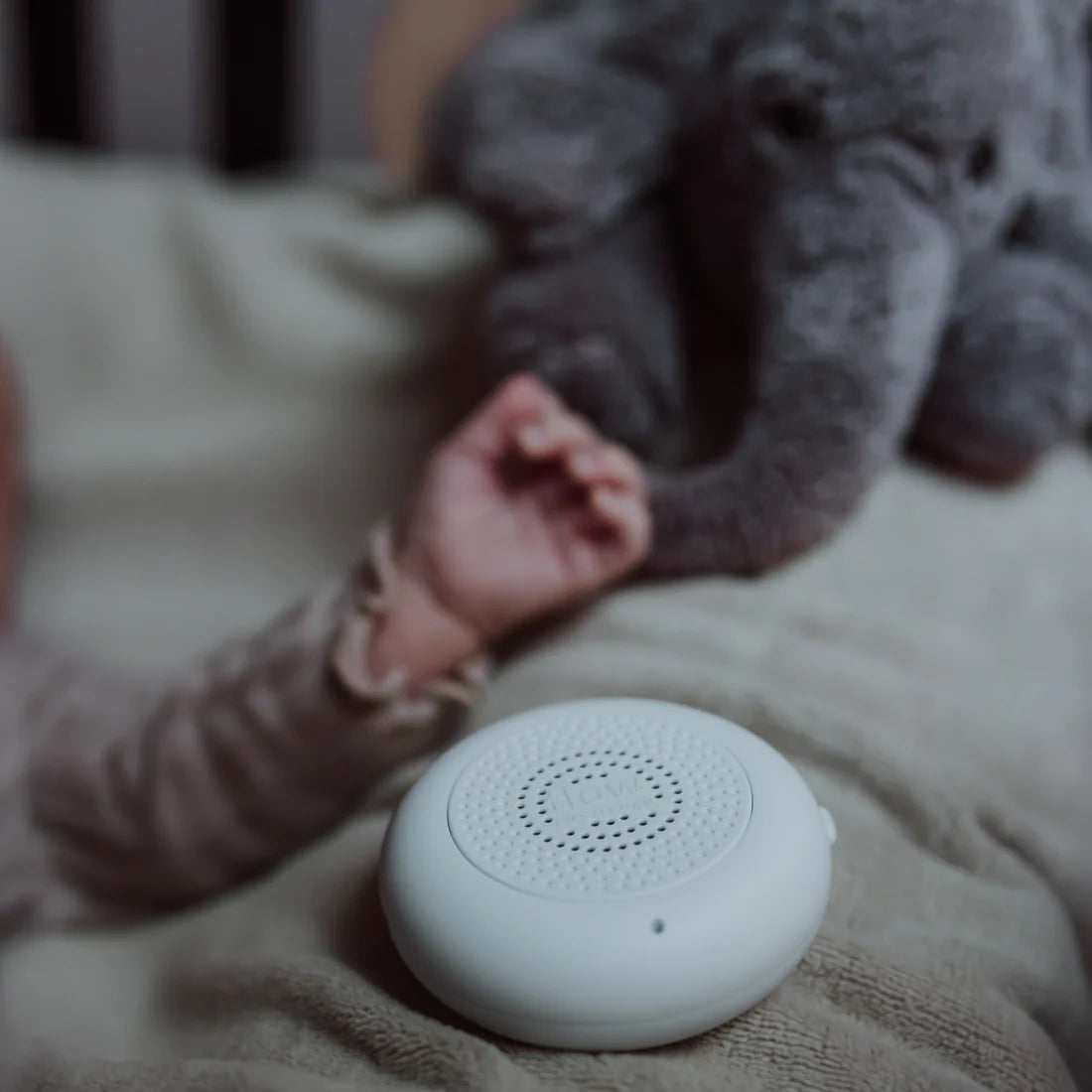George (grey) - Rechargeable heartbeat comforter