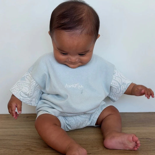 The Wolf Oversized Knit Tee - Sky