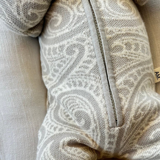 The Wolf Sherpa Hooded Romper - Pebble