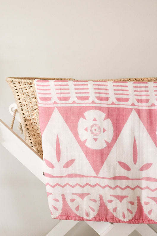 Totoka Layered Muslin Blanket (Fiji)