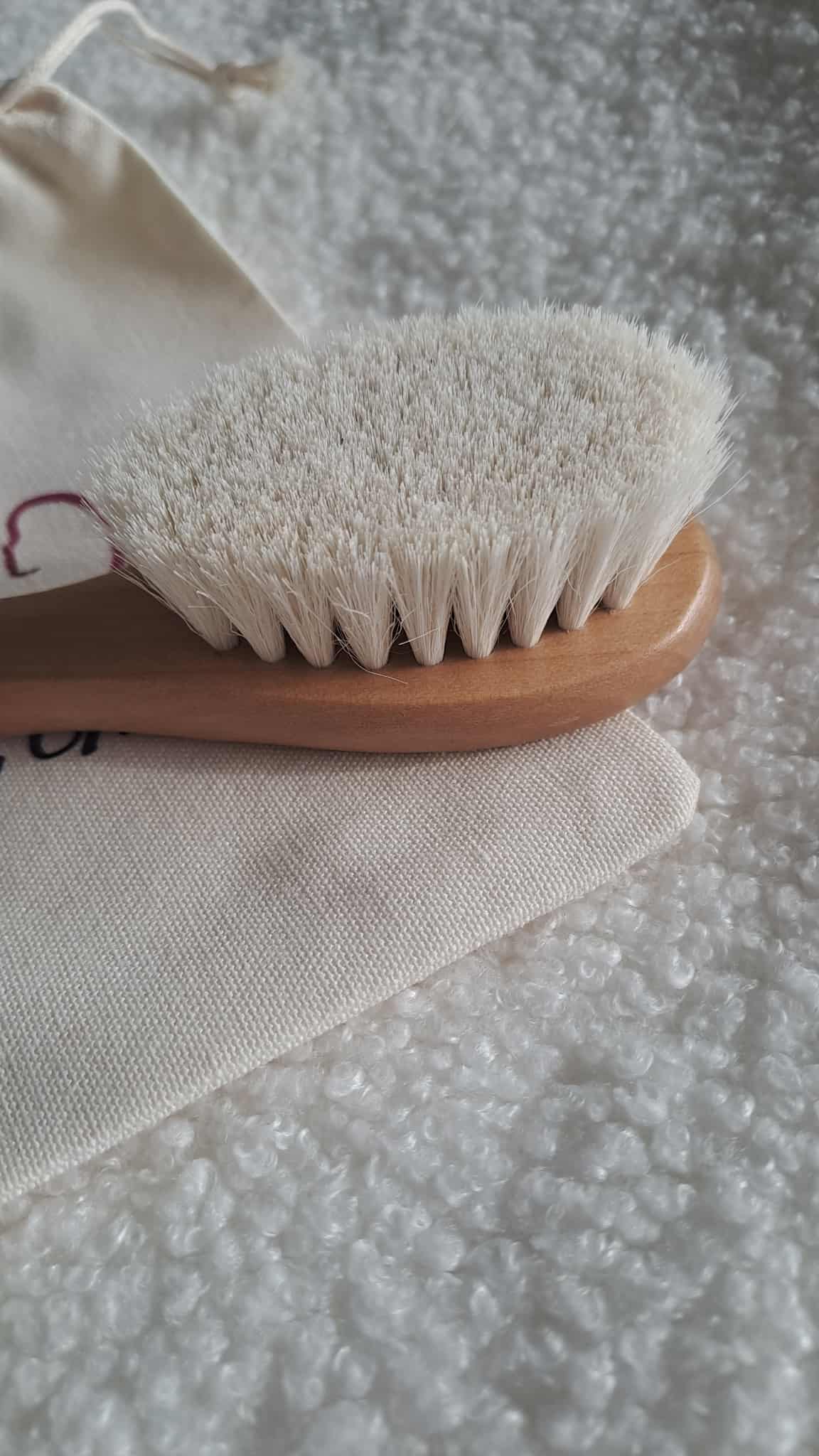 Loving Mother Baby Brush