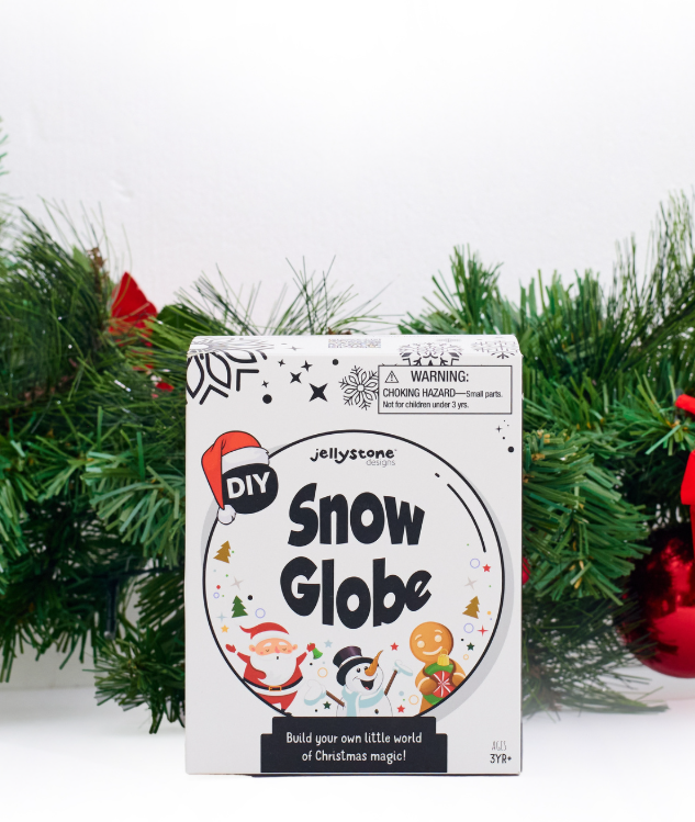 DIY Christmas Snow Globe